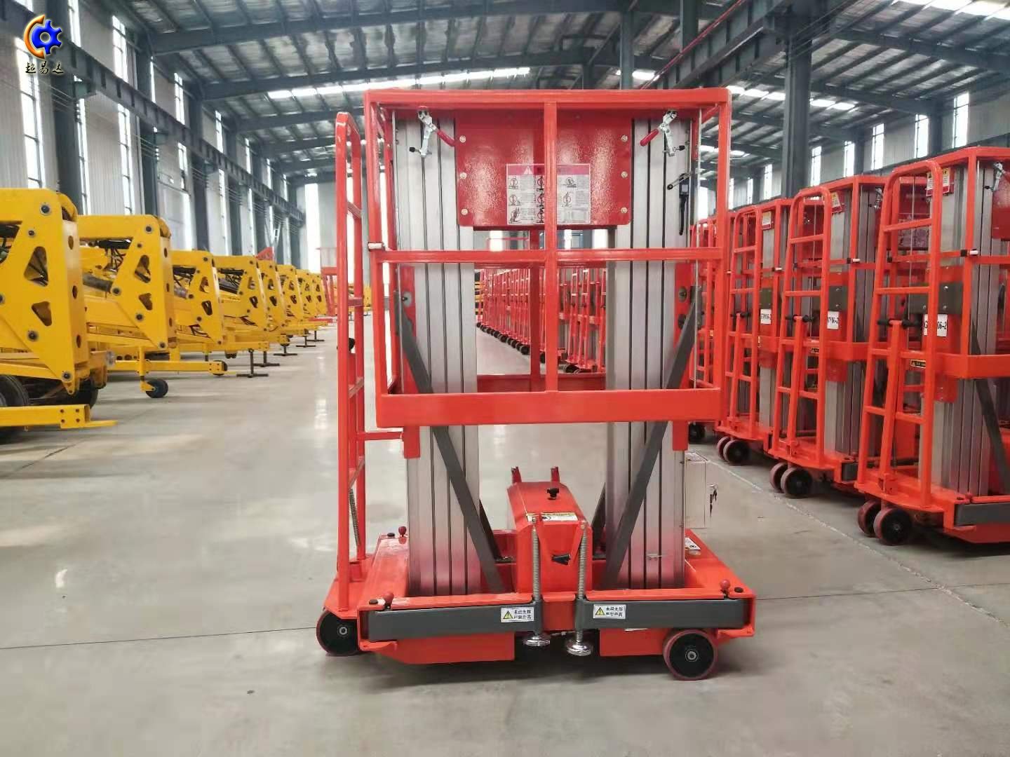 雙柱鋁合金式液壓升降機(jī) 雙柱鋁合金式液壓升降機(jī)