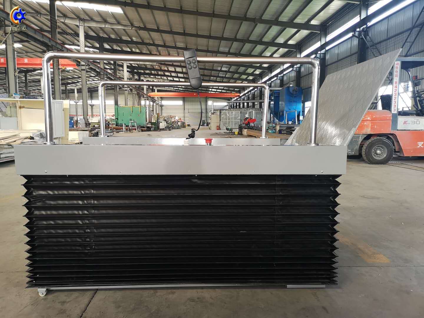 超薄型無障礙升降機(jī) 超薄型無障礙升降機(jī)