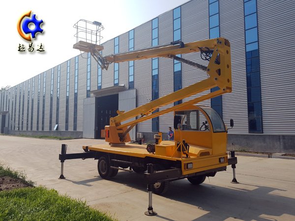 車載折臂式高空作業(yè)平臺(tái)/ 車載折臂式高空升降平臺(tái)