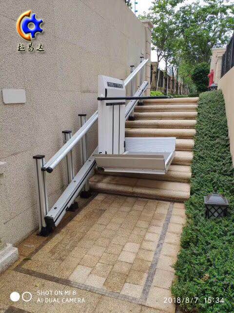 殘疾人升降機(jī)